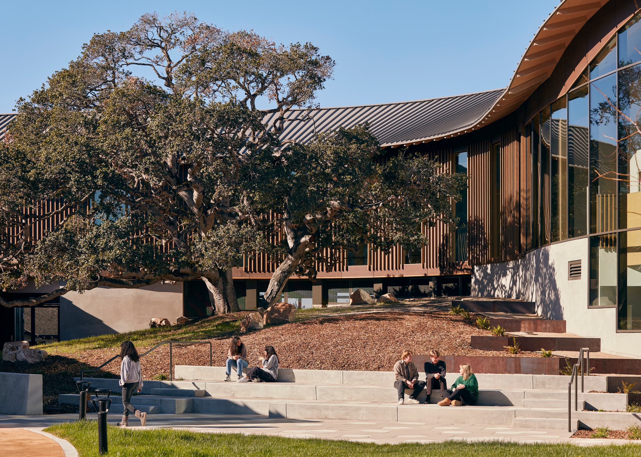 Ohana Center for Child and Adolescent Behavioral Health, Courtyard