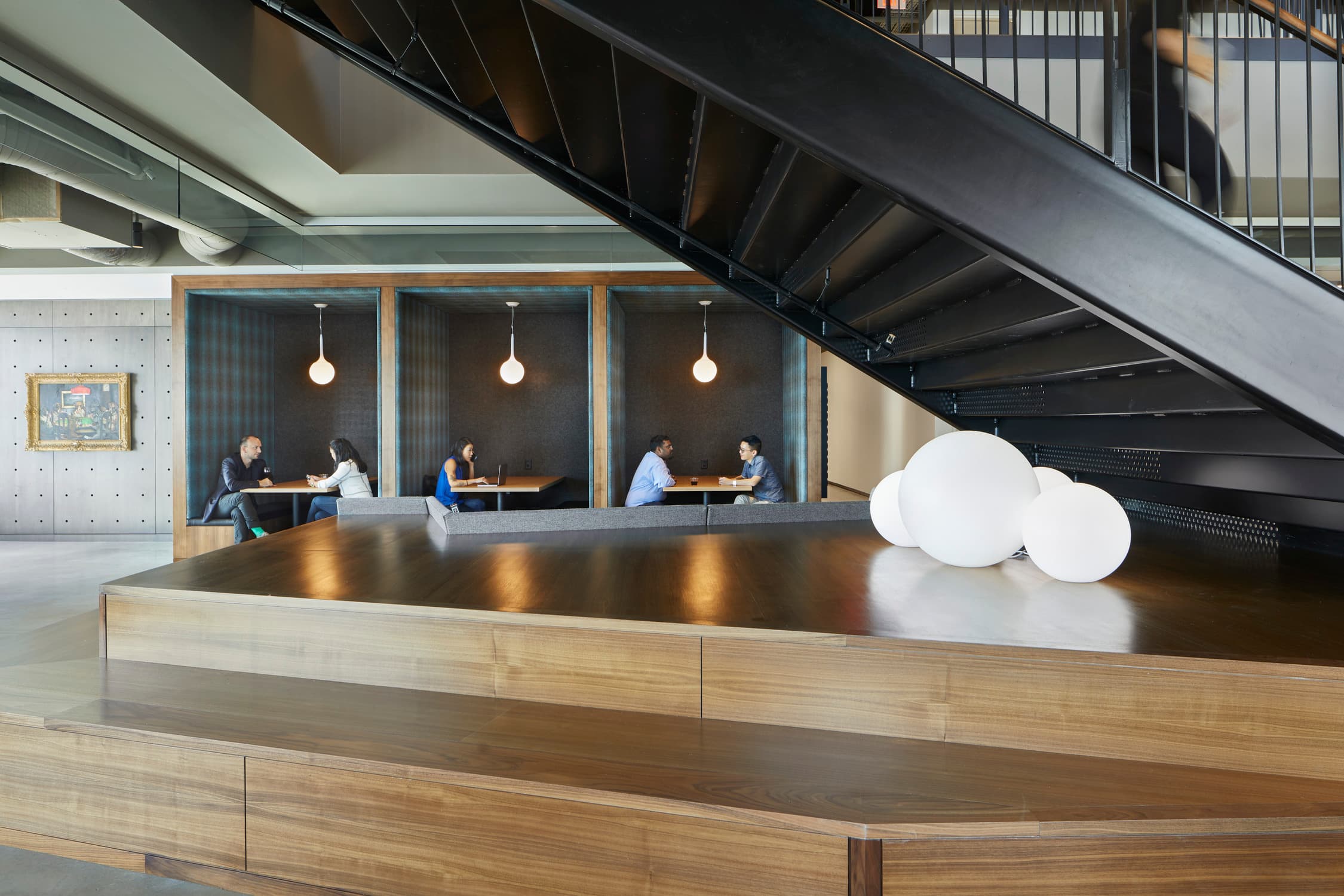 F5 Tower interior space. Seattle, Washington.
Image license: NBBJ, Sellen, PCI, F5 and Seneca.
© Copyright 2019 Benjamin Benschneider All Rights Reserved. Usage may be arranged by contacting Benjamin Benschneider Photography. Email: bbenschneider@comcast.net